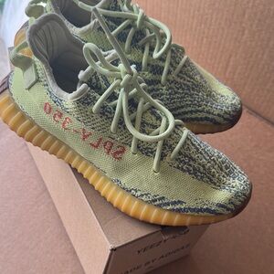 Adidas Yeezy Boost 350 V2 in Yellow and Gray